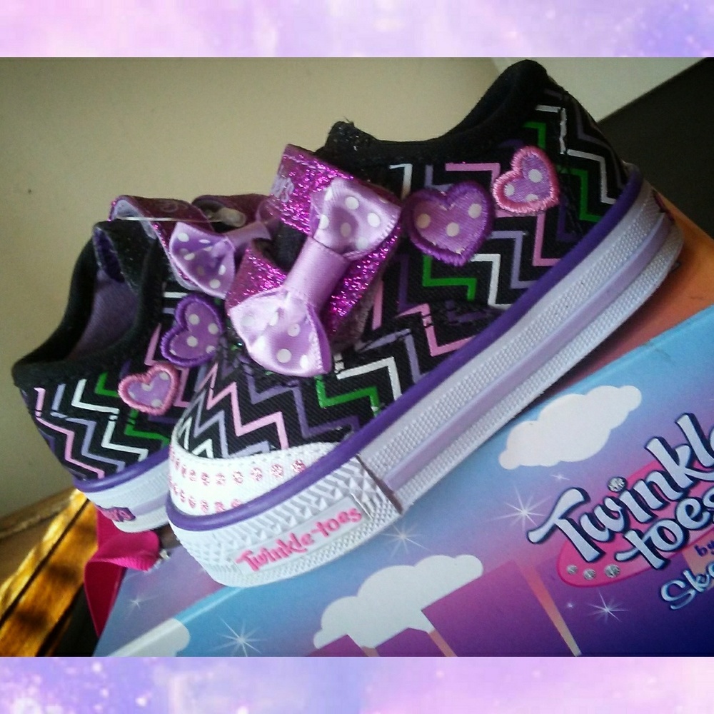LAST PAIR💖💜 Twinkle Toes by Skechers - Picture 8 of 8